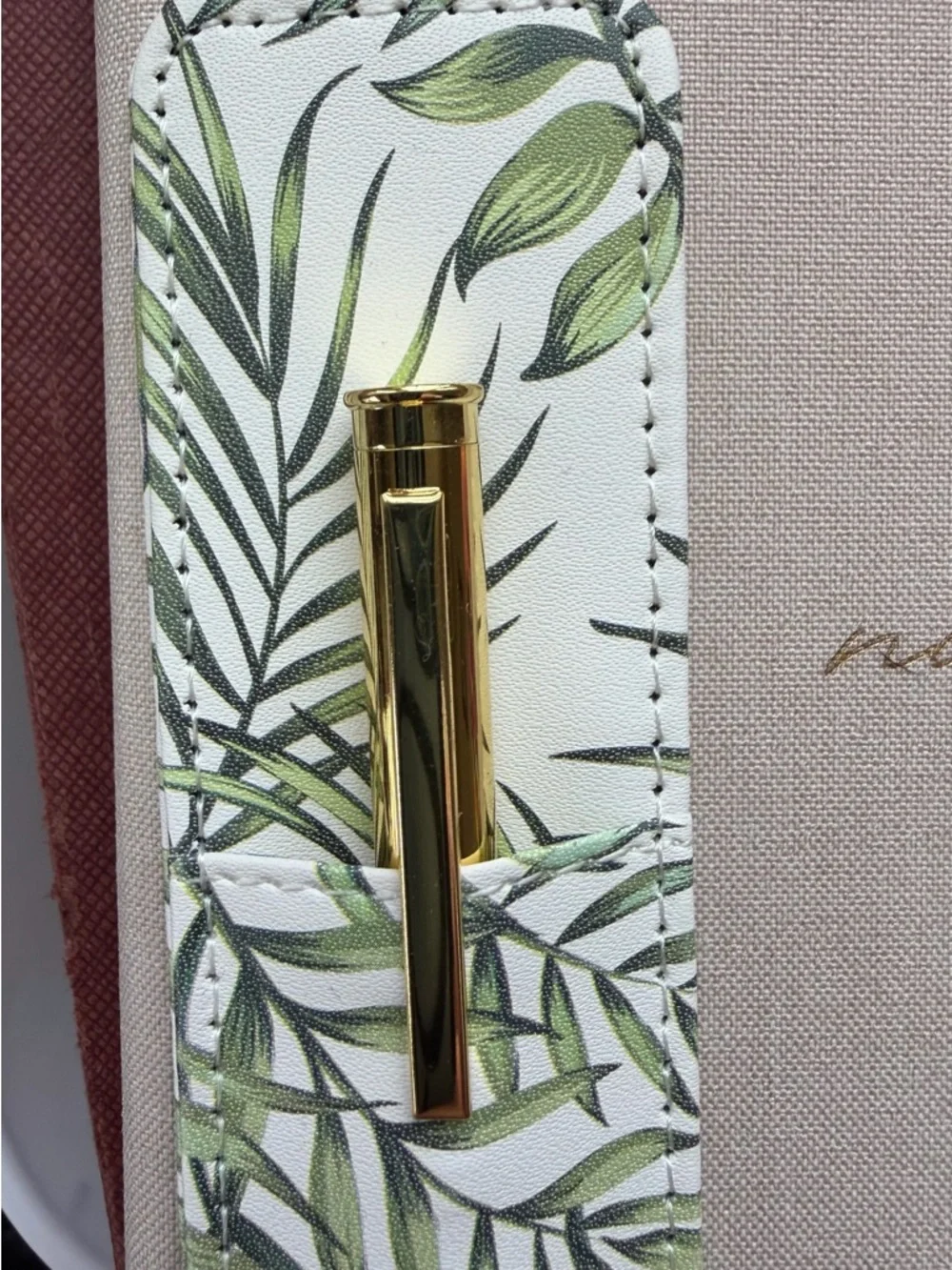 Eccolo Beige Notebook with Green Leaf Pen Holder and Gold Pen